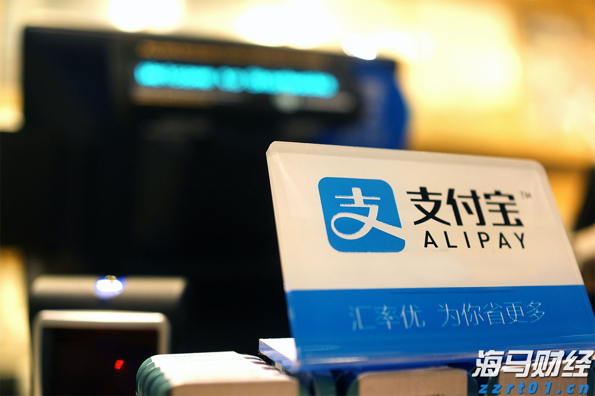 美联储利率决议即将公布！市场关注“鹰鸽博弈”，秋季降息信号成为热点